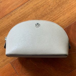 Tory Burch Robinson Small Leather Cosmetics Case